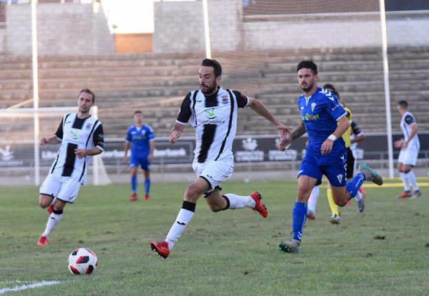 El Badajoz, a recuperar fuera lo que se deja en casa