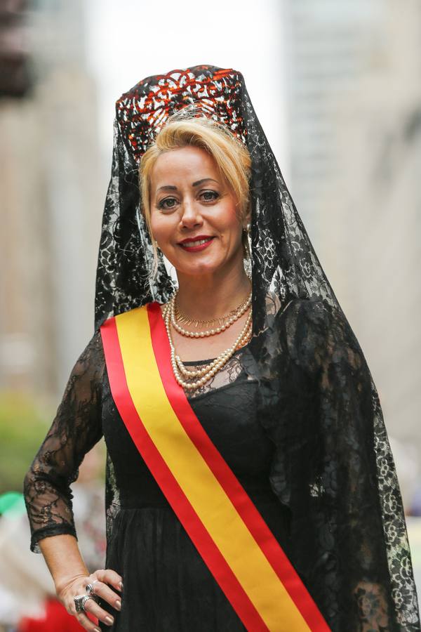 Desfile de la Hispanidad recorre Nueva York en el 150 aniversario de La Nacional