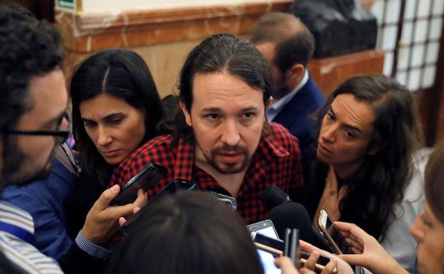 Iglesias inicia por libre la negociación de los Presupuestos