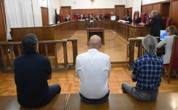 El juzgado ordena clausurar dos años el club Halloween de Badajoz