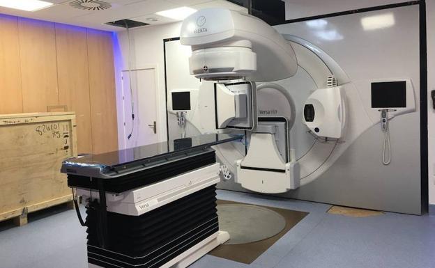 El nuevo acelerador lineal del Hospital Universitario de Badajoz estará operativo en diciembre