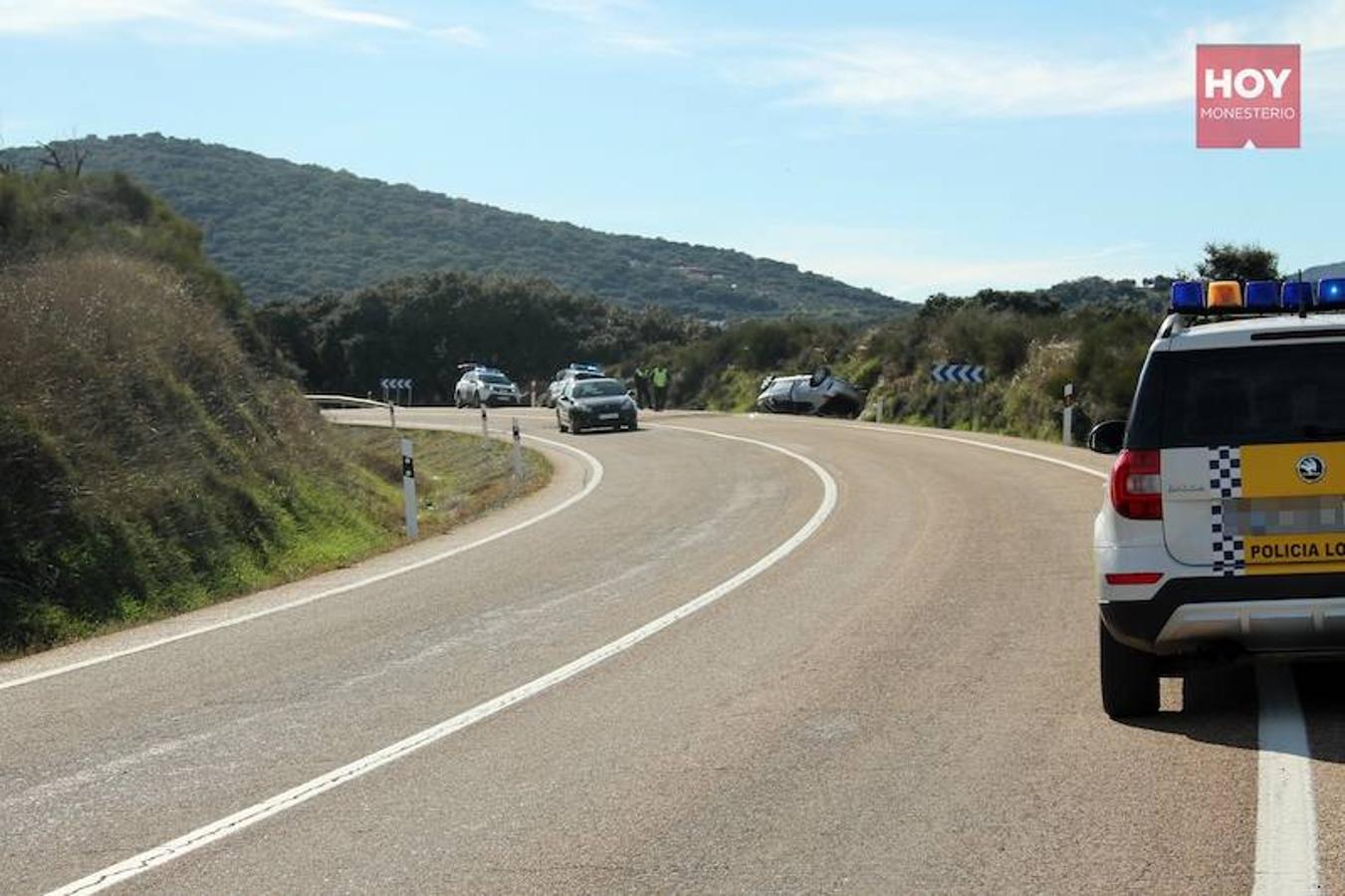 Accidente en una curva de la N-630 a la salida de Monesterio