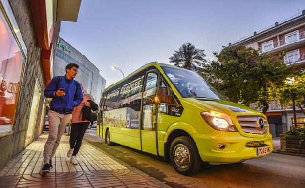 Las líneas exprés de autobús llegarán a las urbanizaciones pacenses de Dehesilla y Campomanes