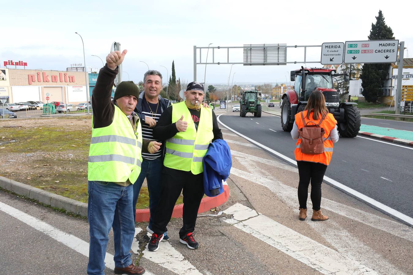 Tractores «sin rumbo» en una protesta que termina pidiendo dimisión de G.Seco