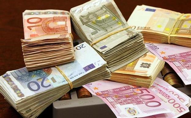 El déficit de Extremadura bajó a 6 millones hasta octubre, el 0,03% del PIB