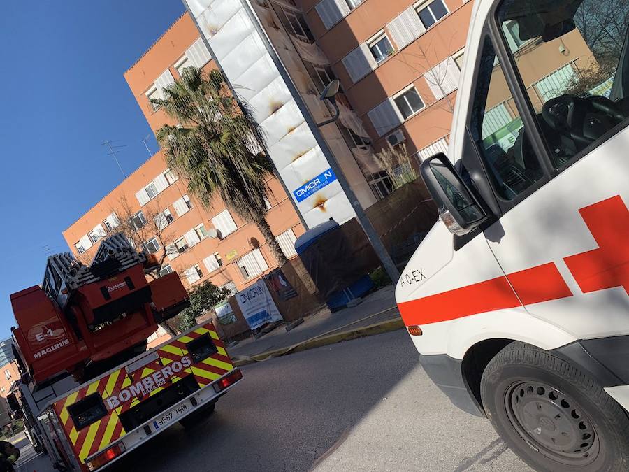 Evacuado un edificio en Badajoz por un fuego en el hueco del ascensor