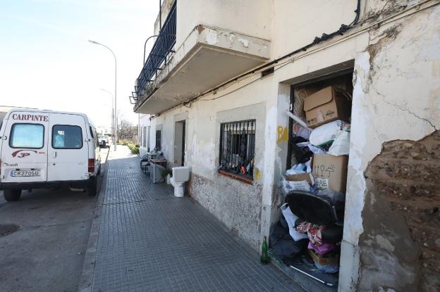 La asociación vecinal de San Antonio pide más limpieza y atención del Ayuntamiento de Mérida