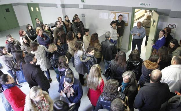 El SES adelanta un día las oposiciones de Auxiliar de Enfermería para no coincidir con las elecciones