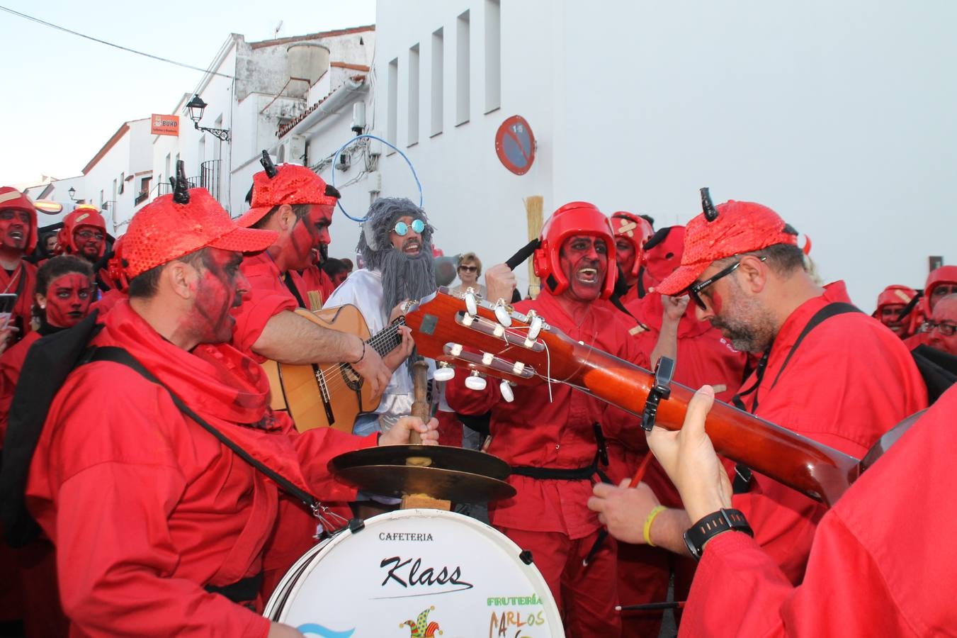 Amplia participación de grupos en el desfile de Carnaval en Jerez