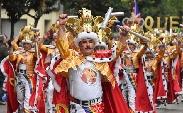 El Carnaval de Badajoz se promociona a ritmo de rock