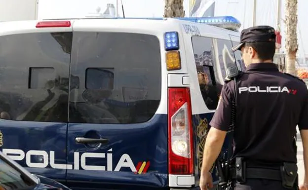 Detenido un anciano en Sevilla tras hallar muerto a su hermano