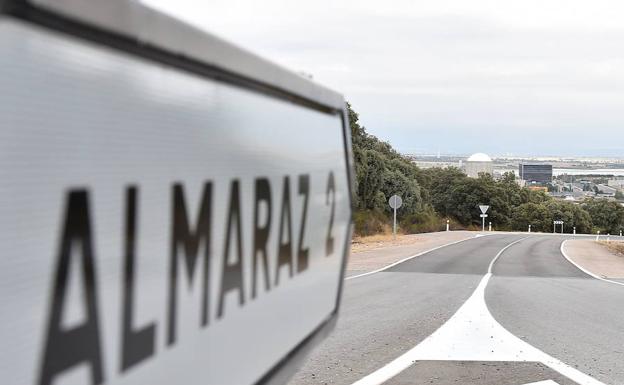 Los dueños de Almaraz posponen a este viernes la reunión para decidir el futuro de la central