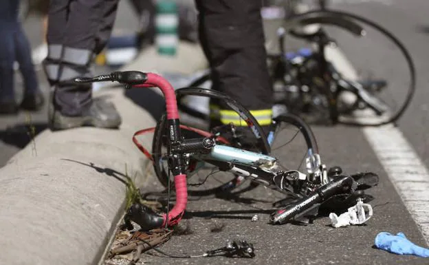 Mueren dos ciclistas en otro domingo trágico