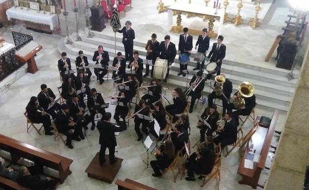 La Asociación Músico-Cultural de Fregenal de la Sierra en Higuera la Real