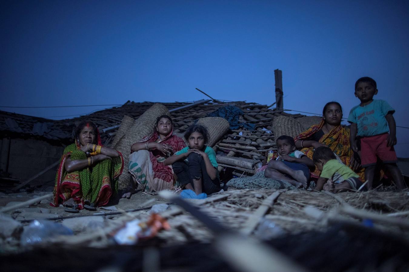 Al menos 30 muertos y 500 heridos por una tormenta en el sureste de Nepal