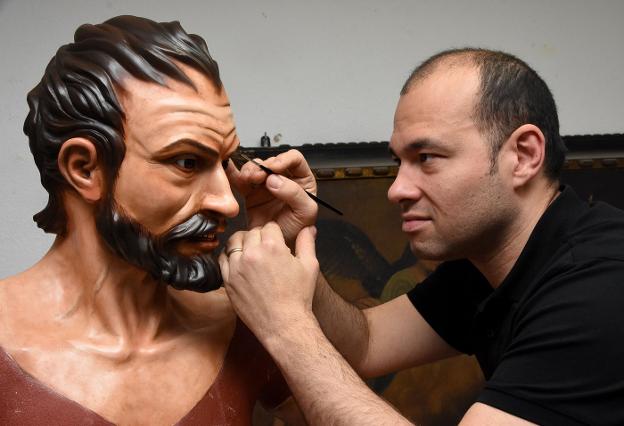 Dos nuevas tallas acompañarán a 'El Amarrao' en su salida en procesión