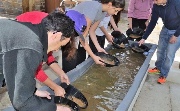El GeoCentro Monfragüe organiza actividades de interpretación geológica en Semana Santa