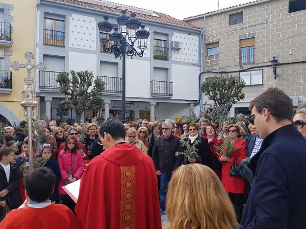 Bendición de ramos, este mediodía en la plaza Mayor de Jaraíz