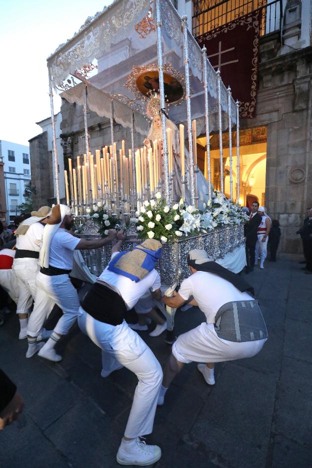 Nuestra Señora del Rosario vive su momento de gloria