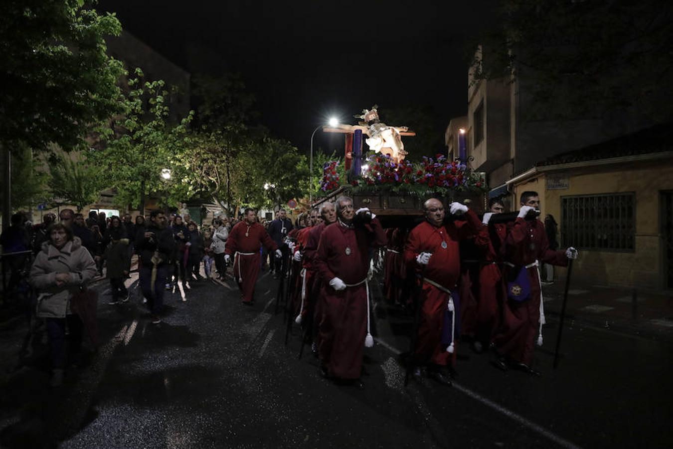 Salida del Cristo de la Preciosa Sangre y suspensión de la procesión de la Esperanza en Cáceres
