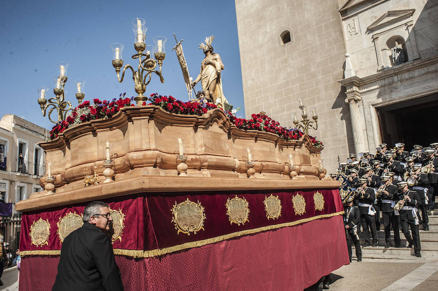 El Resucitado y la Aurora despiden la Semana Santa pacense