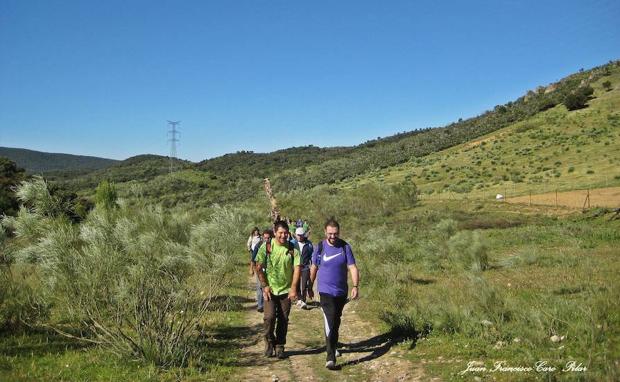 600 senderistas acuden este domingo a la ruta del Rey Jayón