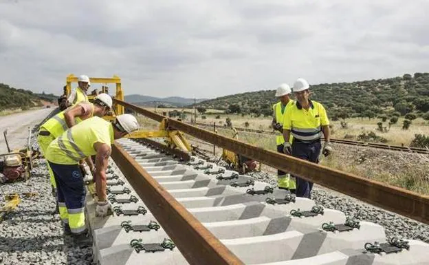 Corte ferroviario en el tramo de Humanes a Monfragüe por obras a partir de mañana