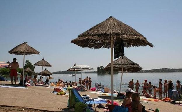 Extremadura quiere convertirse en el destino interior con más banderas azules