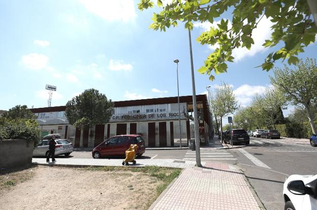 Educación quiere hacer la obra del colegio Giner de los Ríos de Mérida en verano