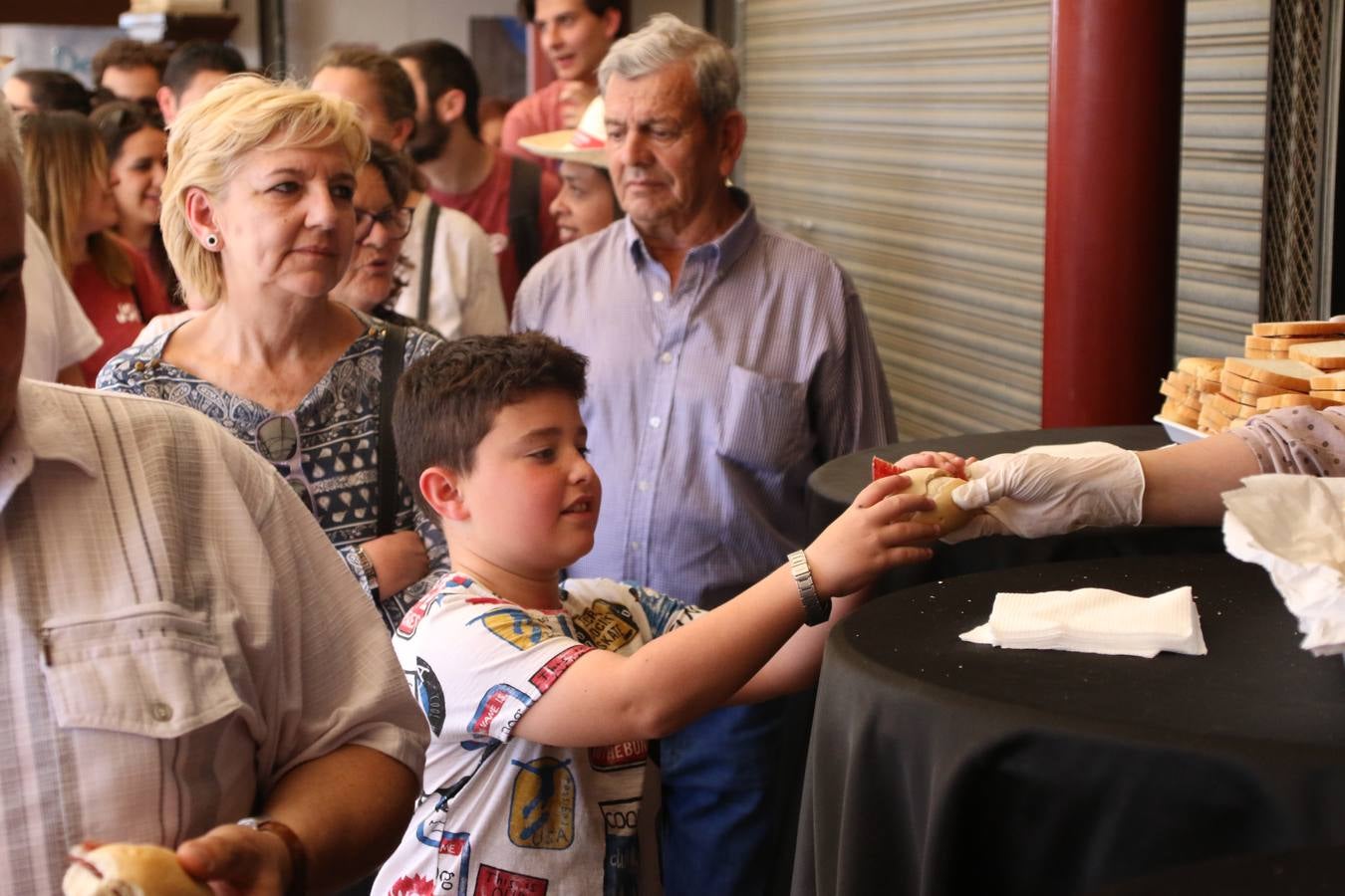 Jerez celebra el XII Concurso Internacional de Cortadores en el marco del XXX Salón del Jamón