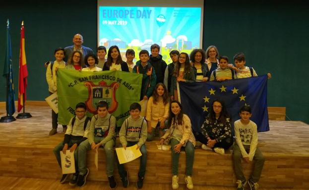 EL CEIP SAN FRANCISCO DE ASÍS, GALARDONADO CON EL XIII «DÍA DE EUROPA»