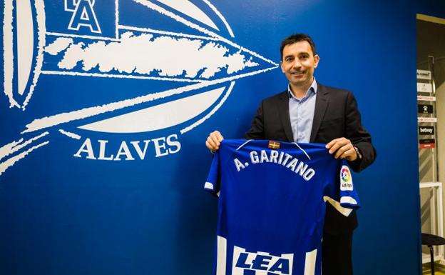 Garitano, presentado como nuevo entrenador del Alavés