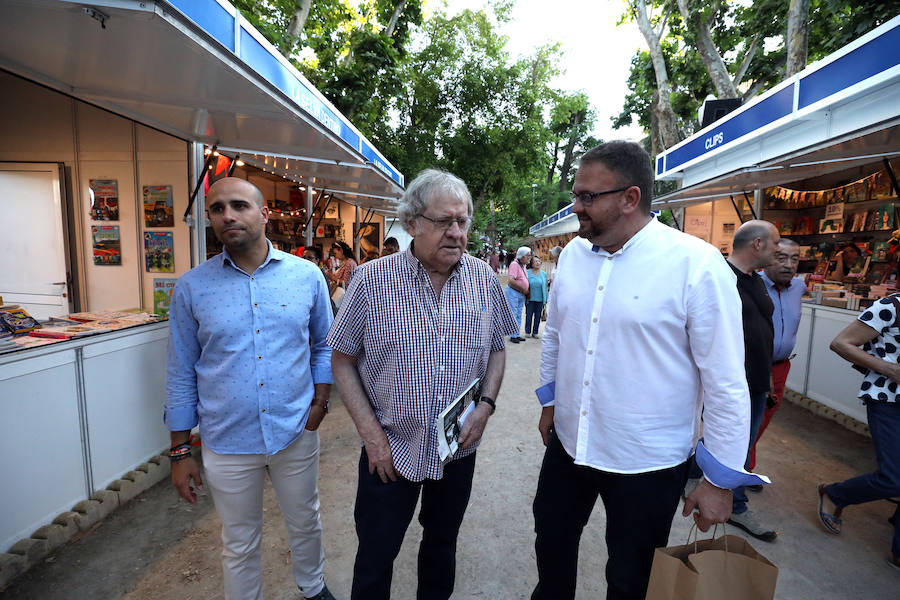 Ian Gibson abre la Feria del Libro de Mérida