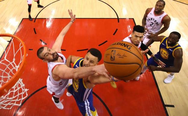 Toronto Raptors golpea primero con un Marc Gasol decisivo en su primera final de la NBA