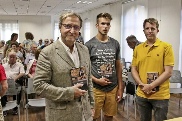 Paco Lobatón llena en su charla de Aula HOY