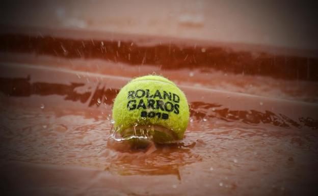 La lluvia arruina el día en Roland Garros