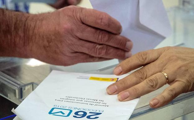 La Junta Electoral Central desestima un recurso del PP que pedía impugnar el escrutinio de dos mesas en Badajoz