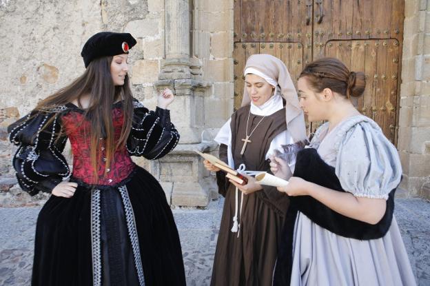 Las rutas teatrales 'Siglo Violeta' rinden tributo a la creación literaria femenina