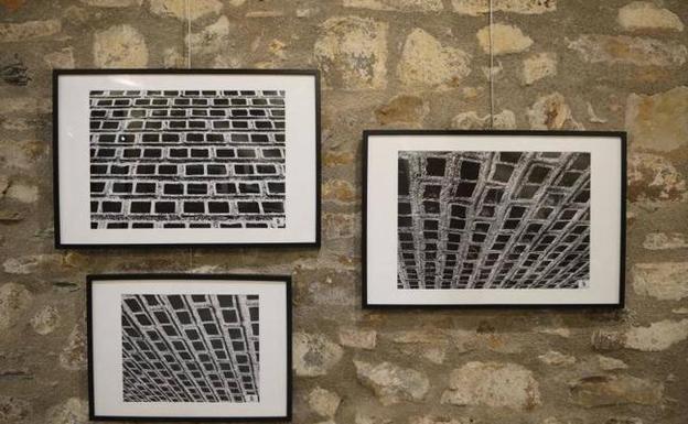 Muestra de fotografías de Xavier Duarte en el Palacio de Camarena