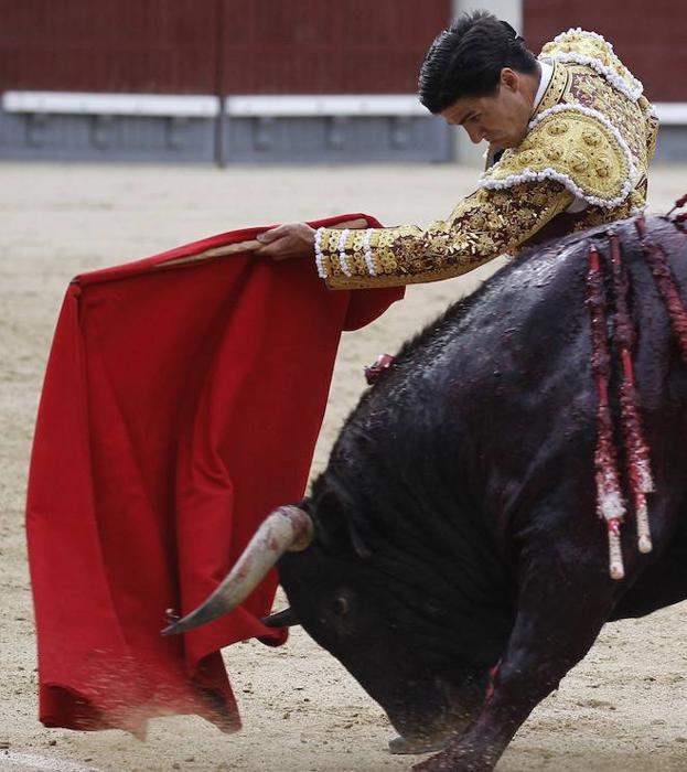 Pablo Aguado causa baja en Alicante y le sustituye Ginés Marín