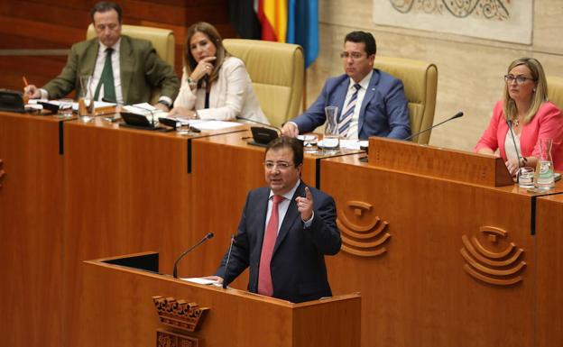 Fernández Vara propone a la oposición pactos en seis áreas estratégicas