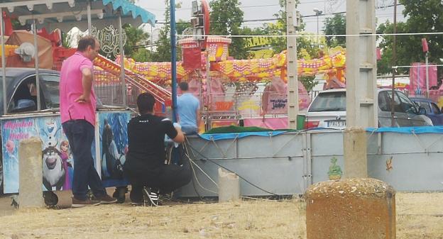 Un feriante sufre una descarga eléctrica en una atracción infantil de Badajoz