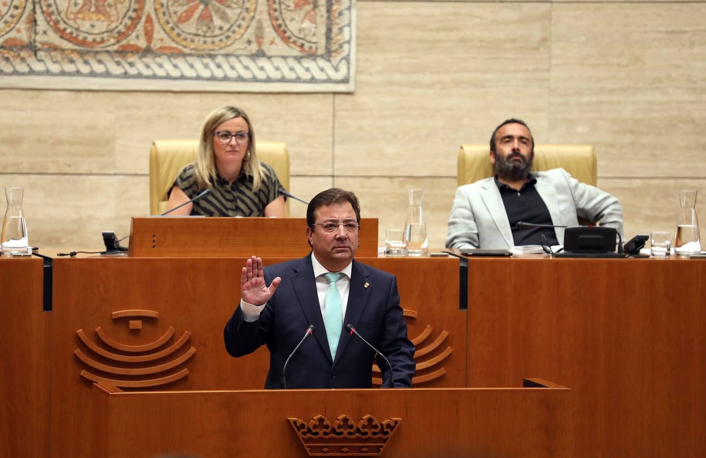 Vara ya es presidente con los únicos votos en contra del PP