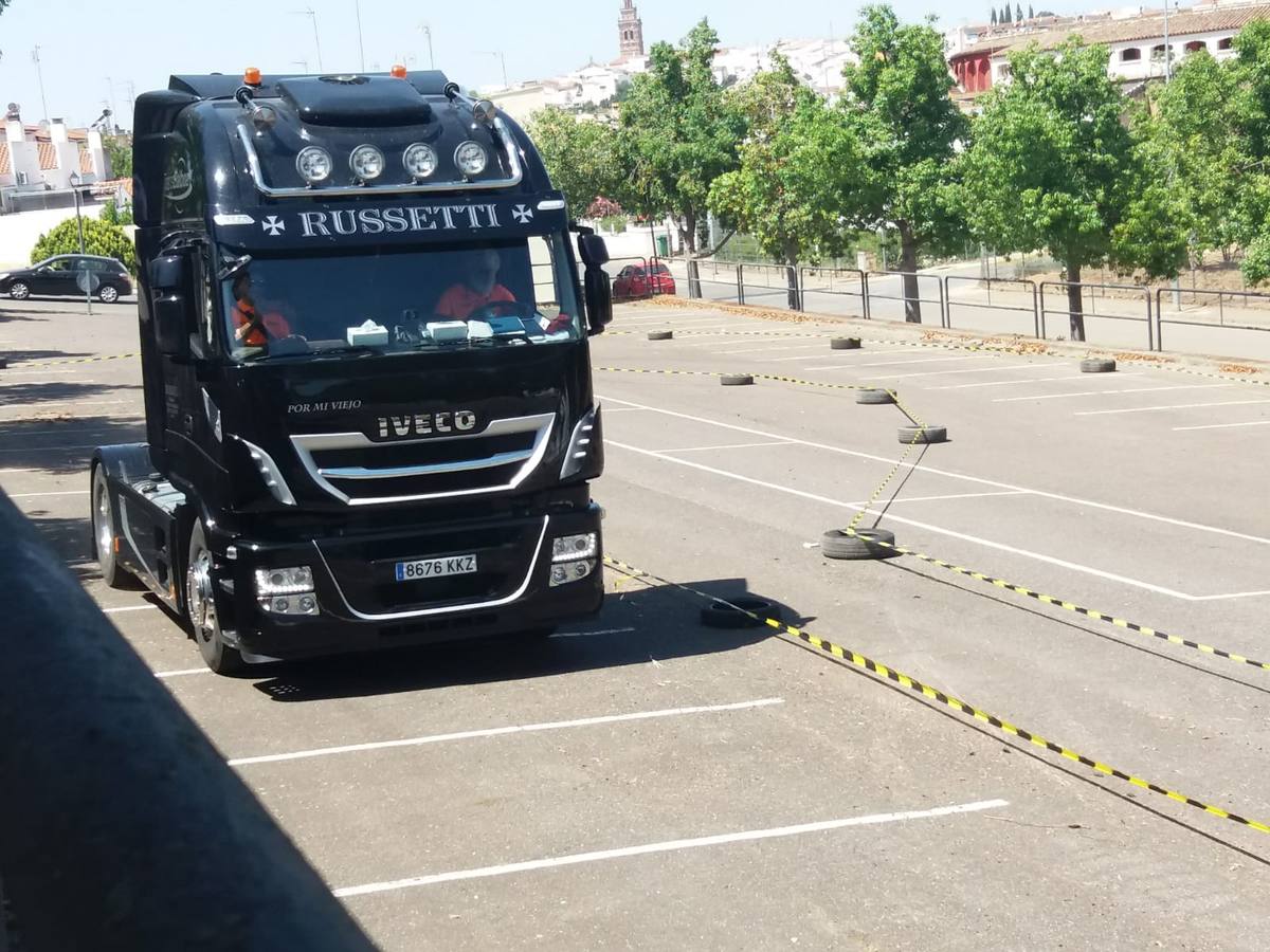 Los camioneros de Jerez celebran el día de su patrón, San Cristóbal