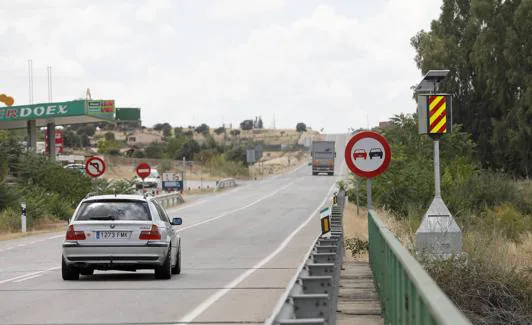 Las carreteras extremeñas estrenan cuatro radares fijos que ya multan