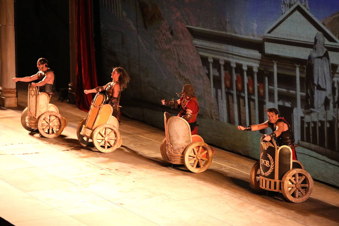 'Ben-Hur', 'Hipólito' y El Brujo llegan el fin de semana al teatro romano de Medellín