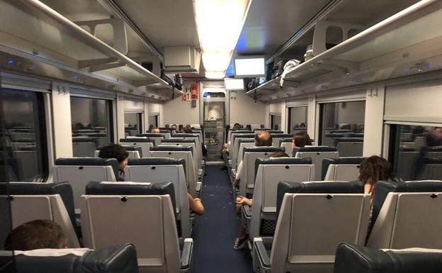Una incidencia técnica retrasa 50 minutos el tren Madrid-Badajoz