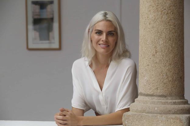 Amaia Salamanca: «La profesión es dura pero es muy bonita y no la cambiaría por nada»