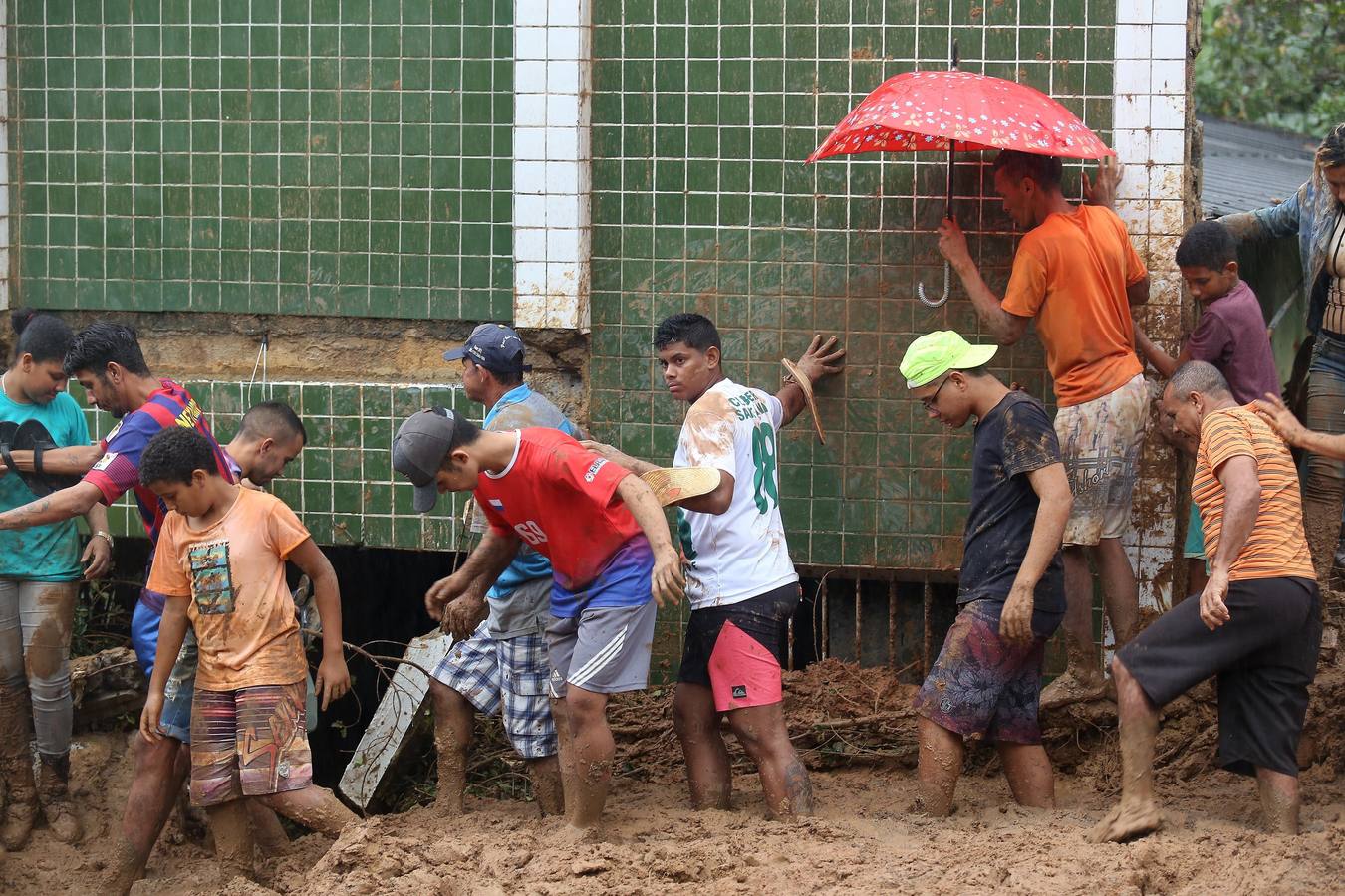 Al menos nueve muertos por fuertes lluvias en el noreste de Brasil