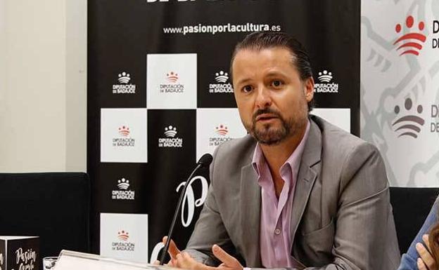 La Diputación de Badajoz contrata al exalcalde despedido por vejar a discapacitados